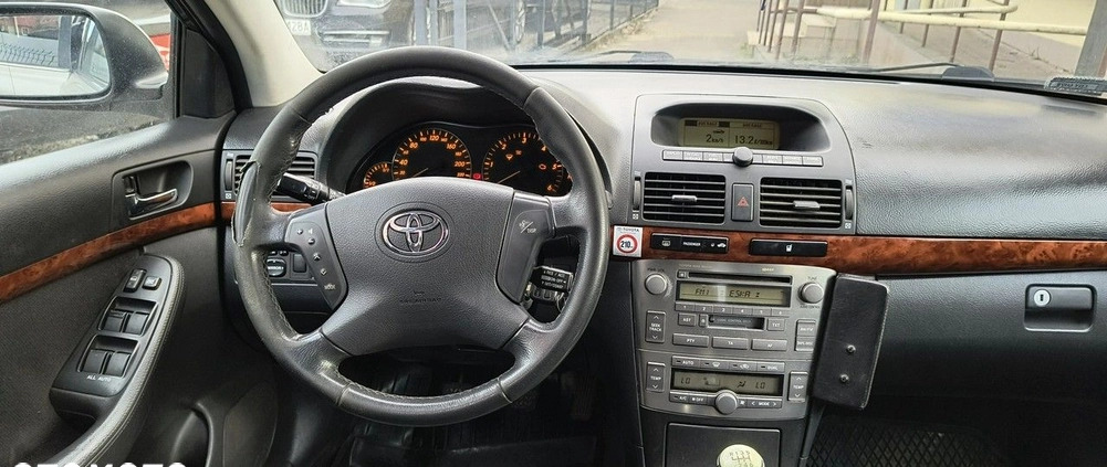 Toyota Avensis cena 13900 przebieg: 260000, rok produkcji 2006 z Bydgoszcz małe 352